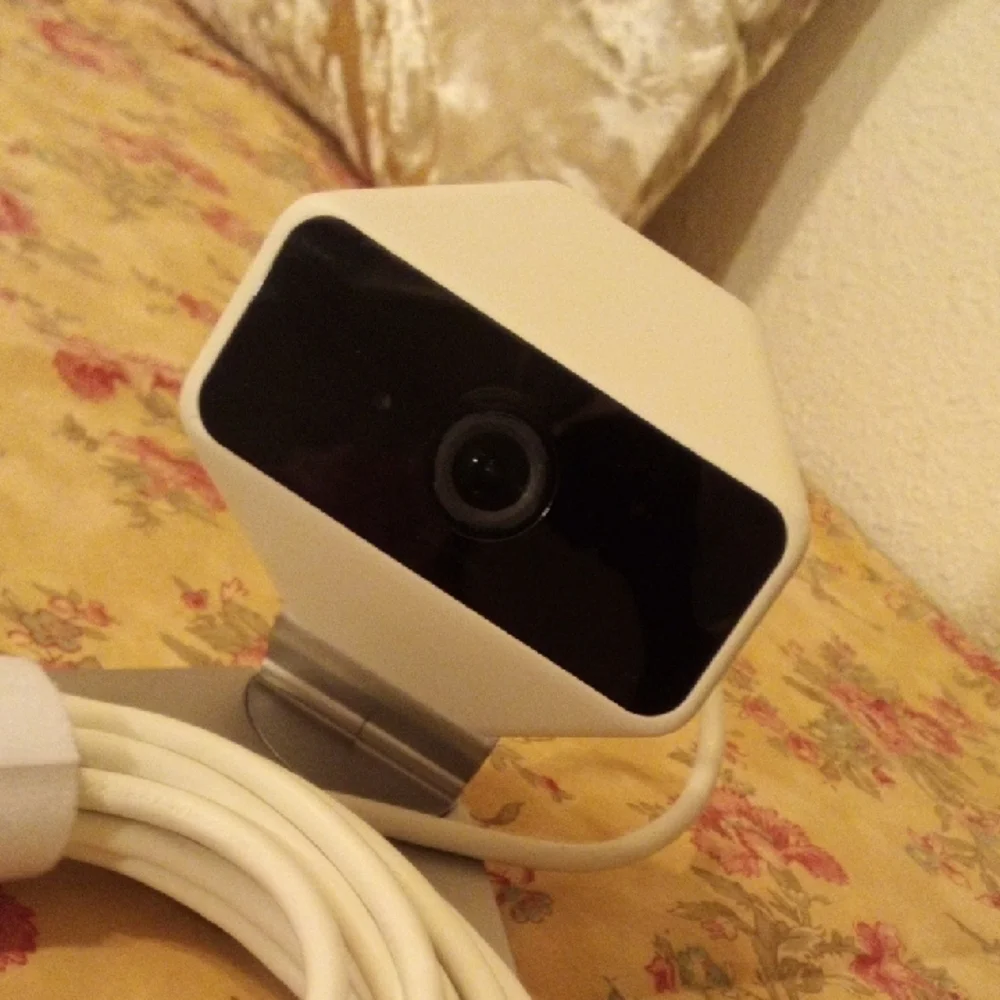 Compact White Webcam with Stand
